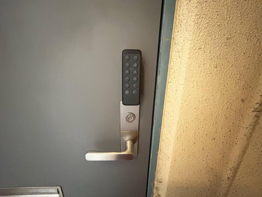 May2023 New Open! The Hotel Space 下北沢 Токио Екстериор снимка